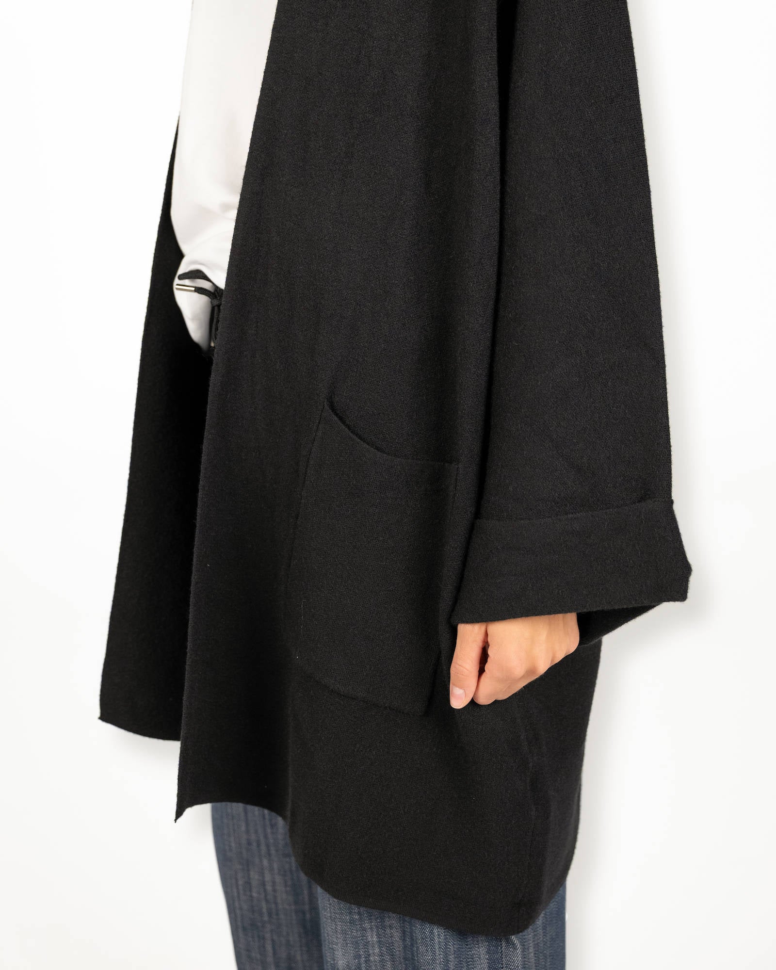 CARDIGAN IN MAGLIA HALLA NERO
