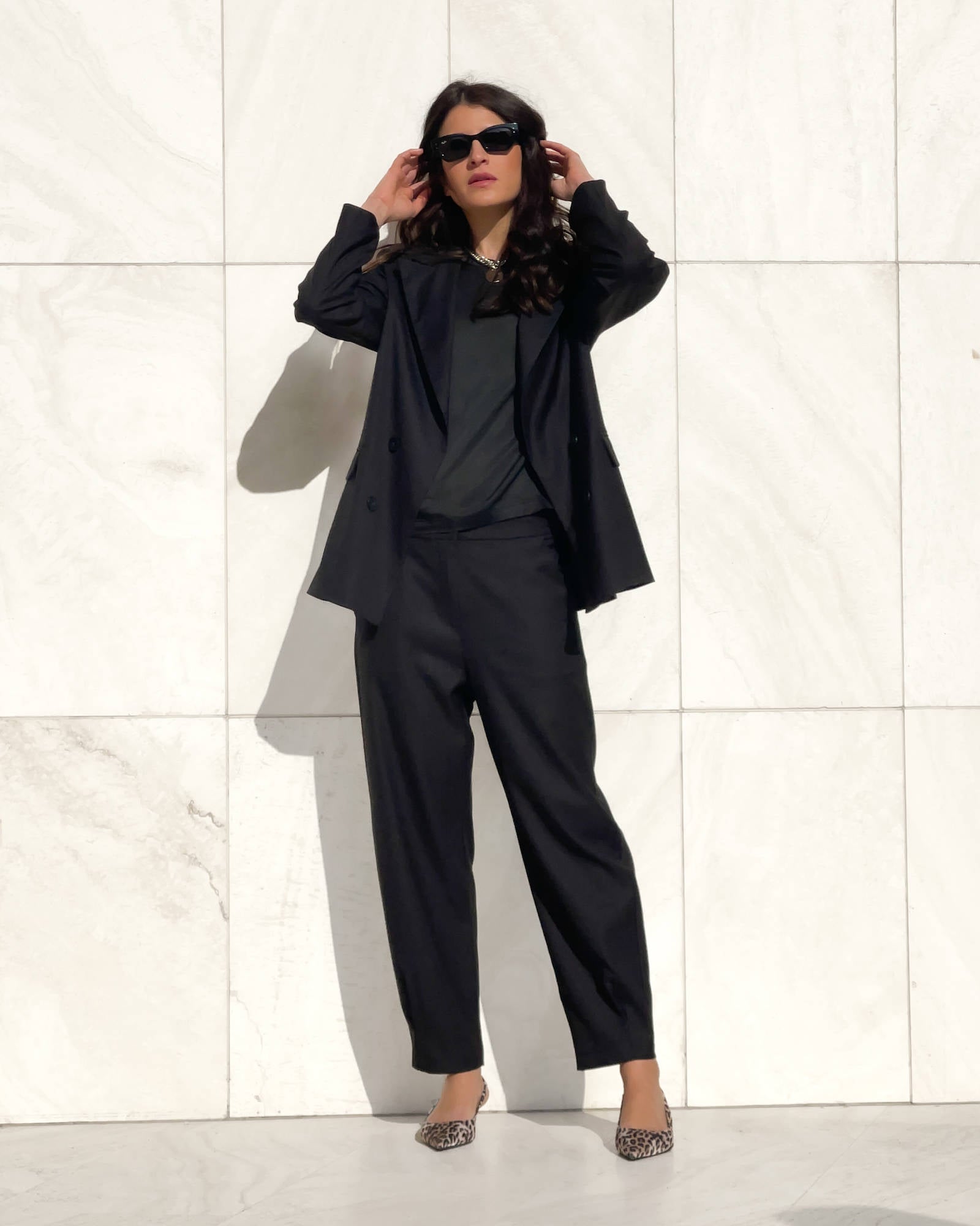 T-SHIRT SATIN NORA MANICA LUNGA NERO