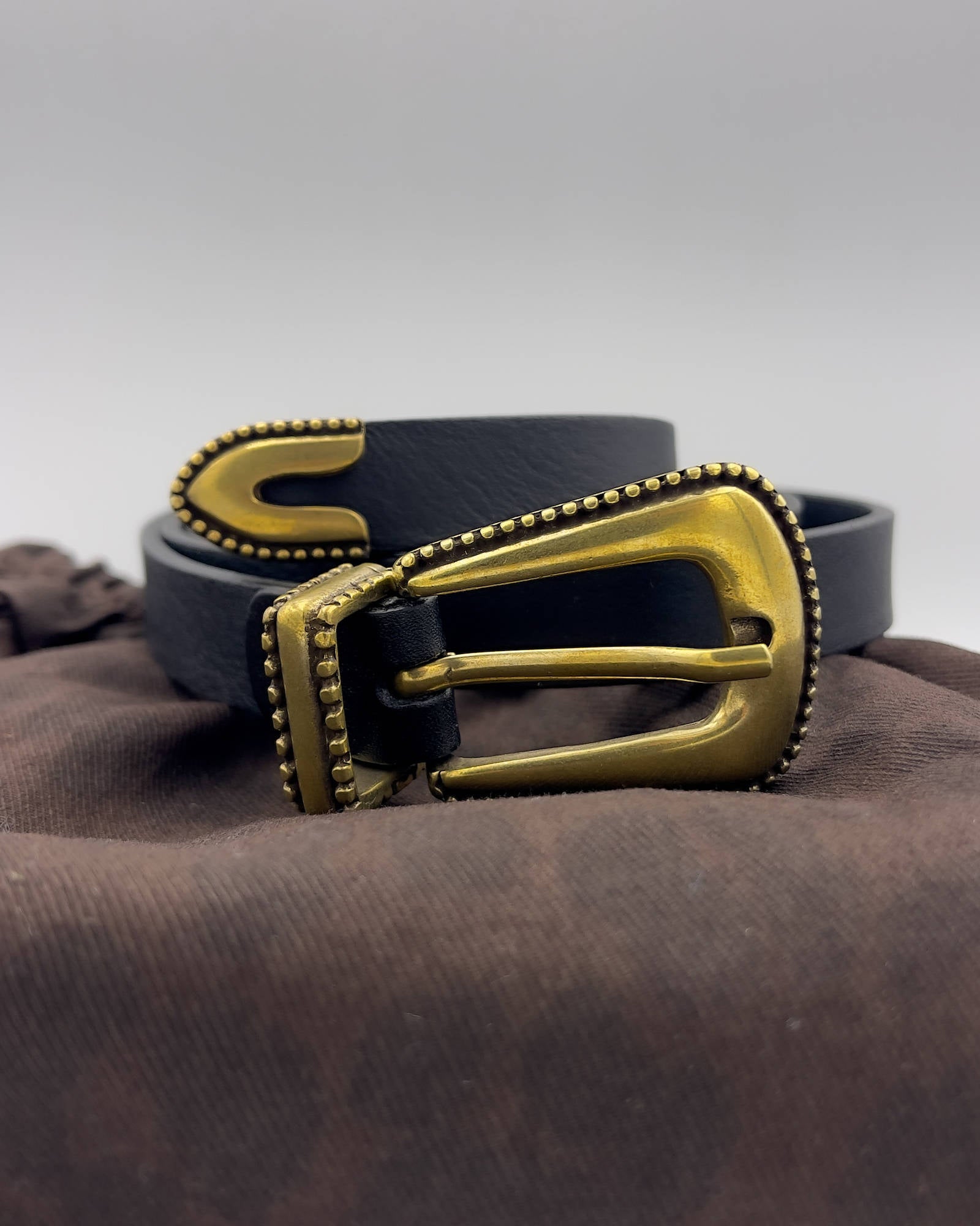 CINTURA IN PELLE LISA NERO