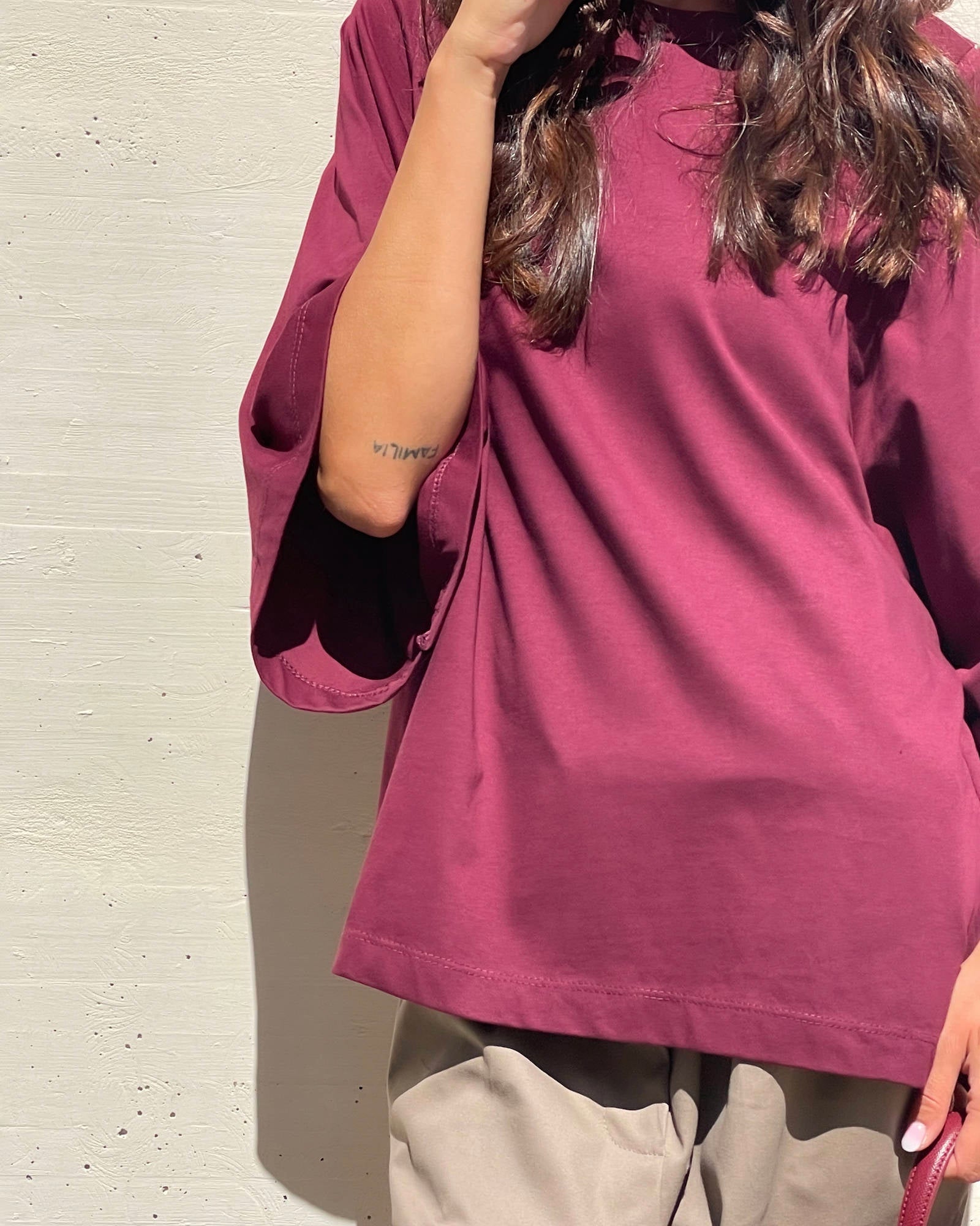 T-SHIRT OVER LINDSEY BORDEAUX