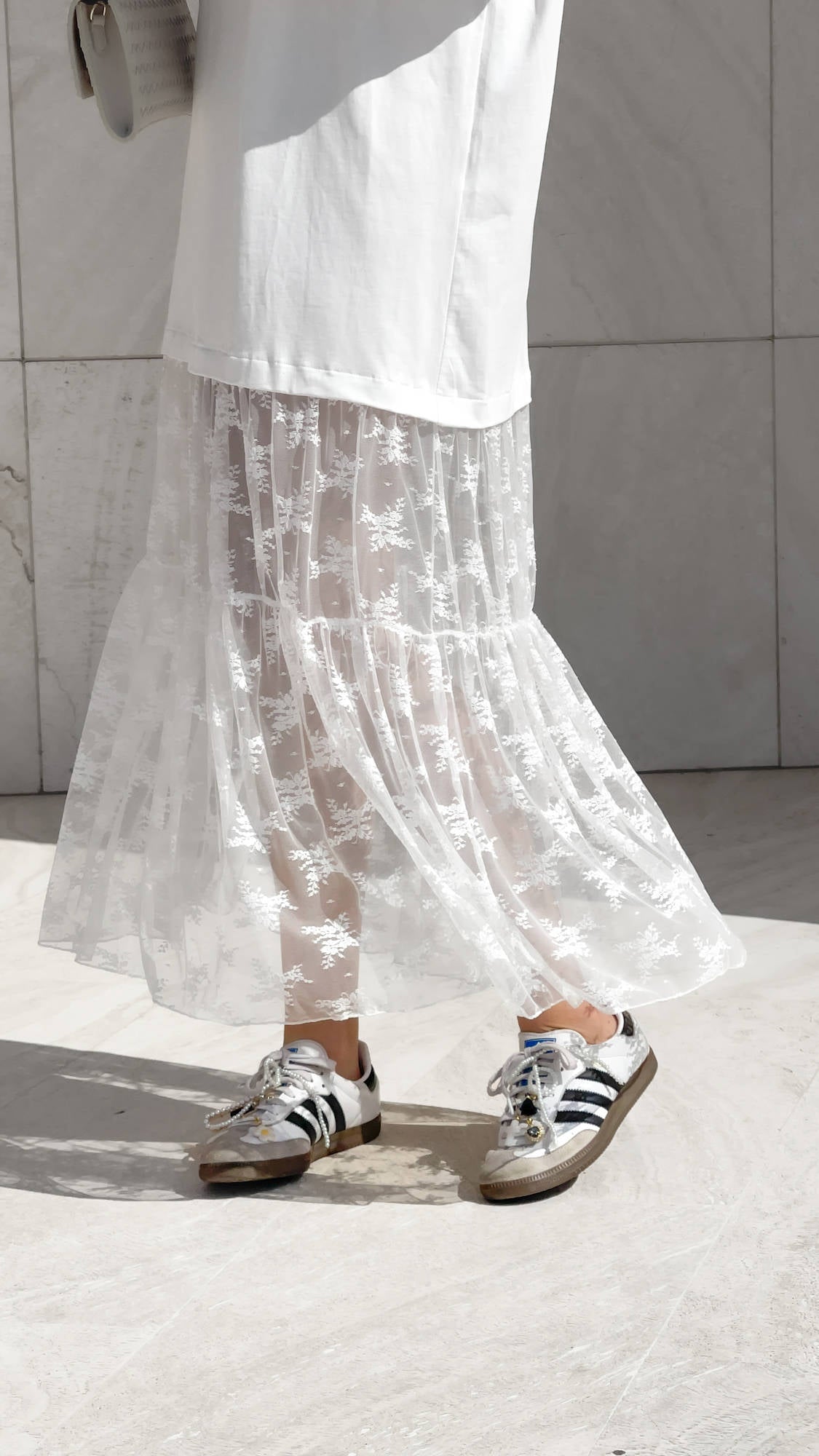 ABITO SPORTY CHIC  BIANCO