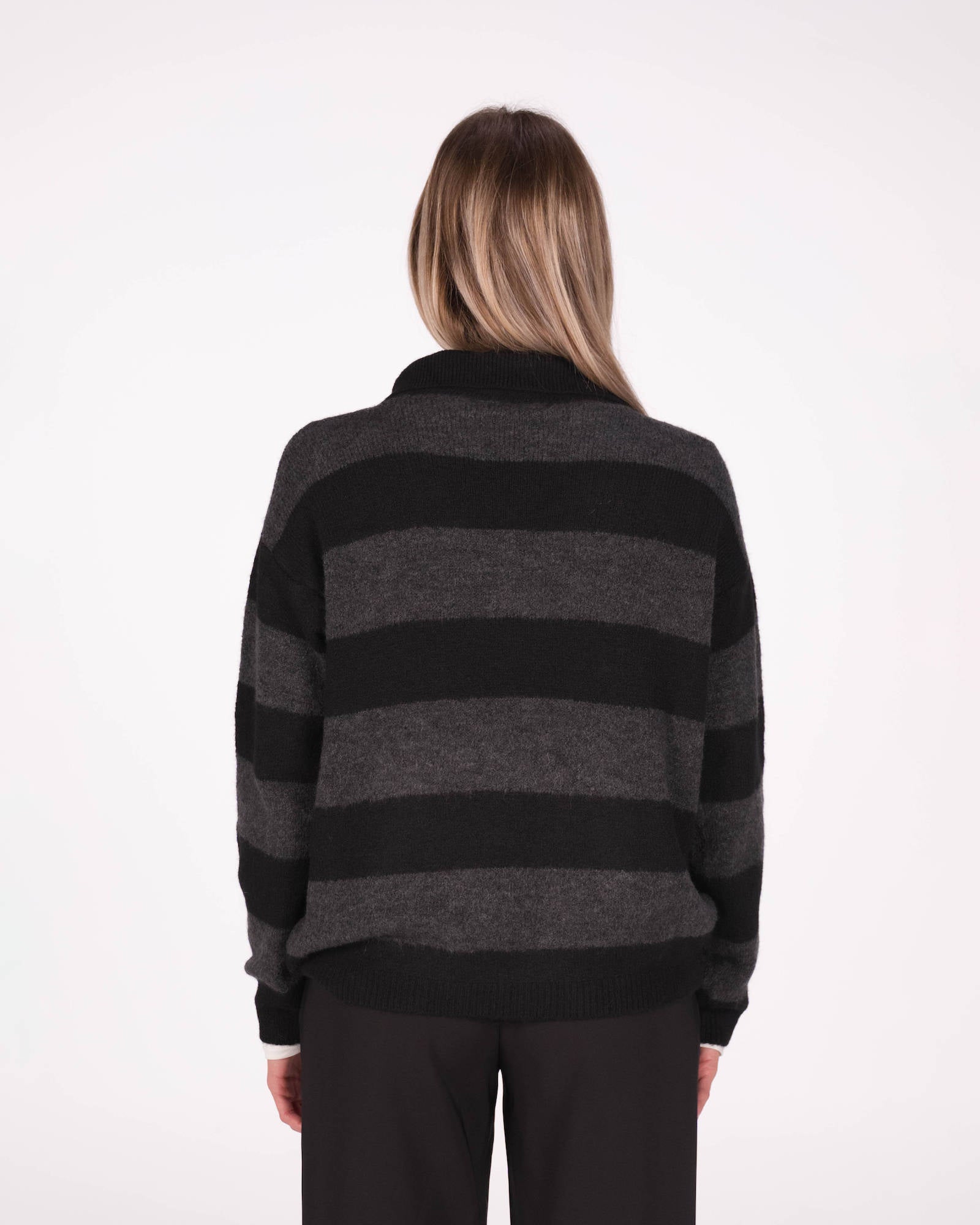 PULL JENNY NERO GRIGIO