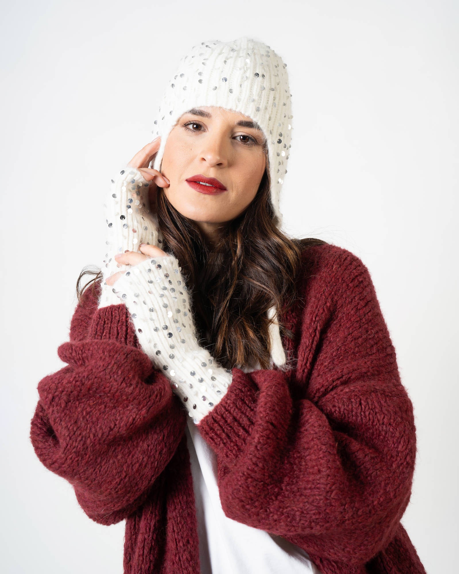 MUFFOLE CON PAILLETTES PANNA