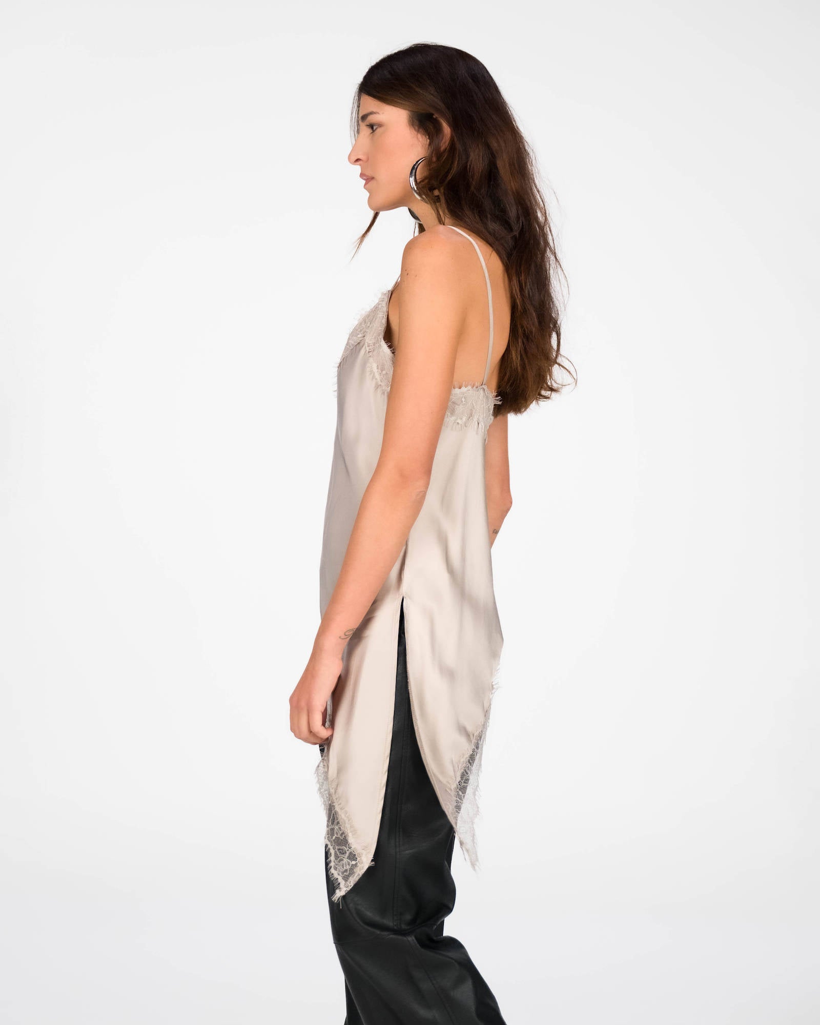 TOP ARIETE IN SATIN TORTORA