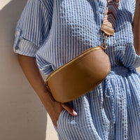 MARSUPIO GEA IN PELLE CON TRACOLLA OMAGGIO COGNAC