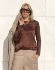 T-SHIRT SATIN NORA MANICA LUNGA CHOCO