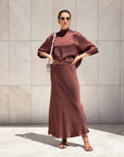 T-SHIRT OVER IN SATIN NORA BRACE