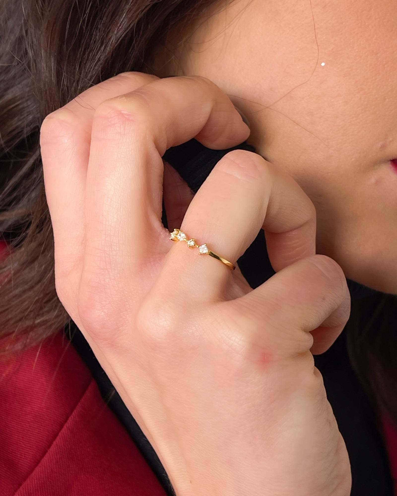 ANELLO DALIA ORO E ZIRCONI