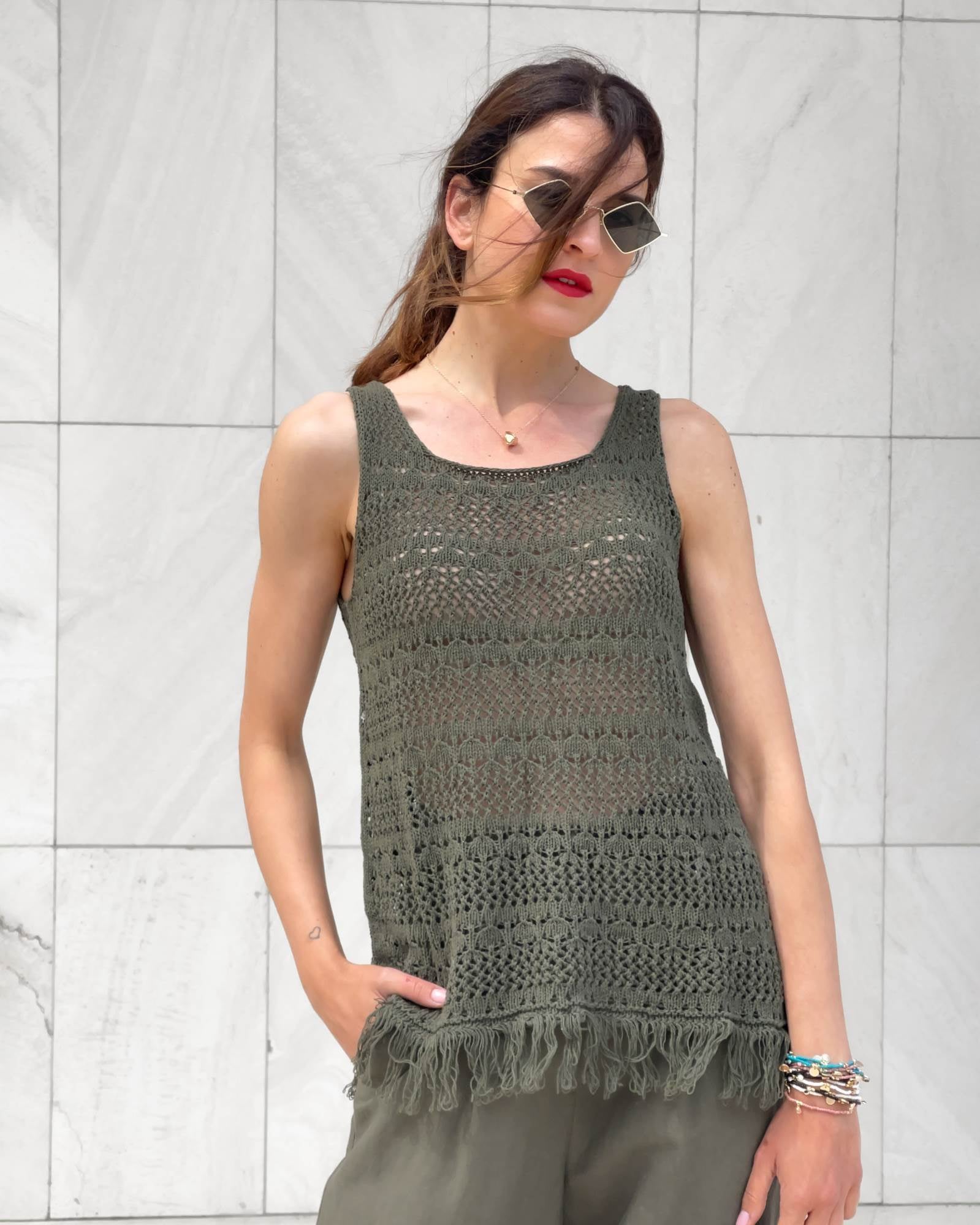 TOP CON FRANGE ANDYE OLIVE