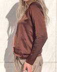 T-SHIRT SATIN NORA MANICA LUNGA CHOCO