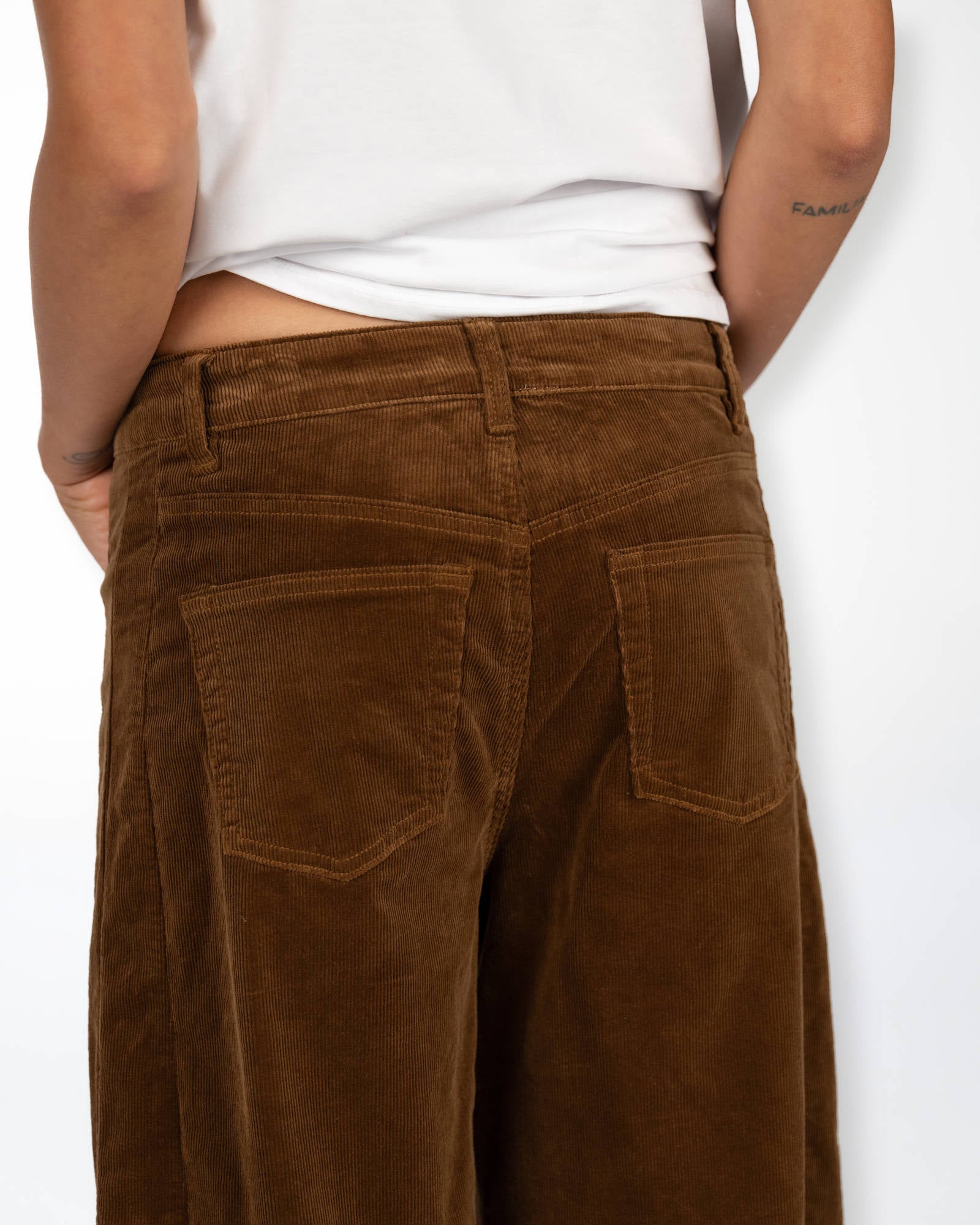 PANTALONE VELLUTO IRISH CACAO