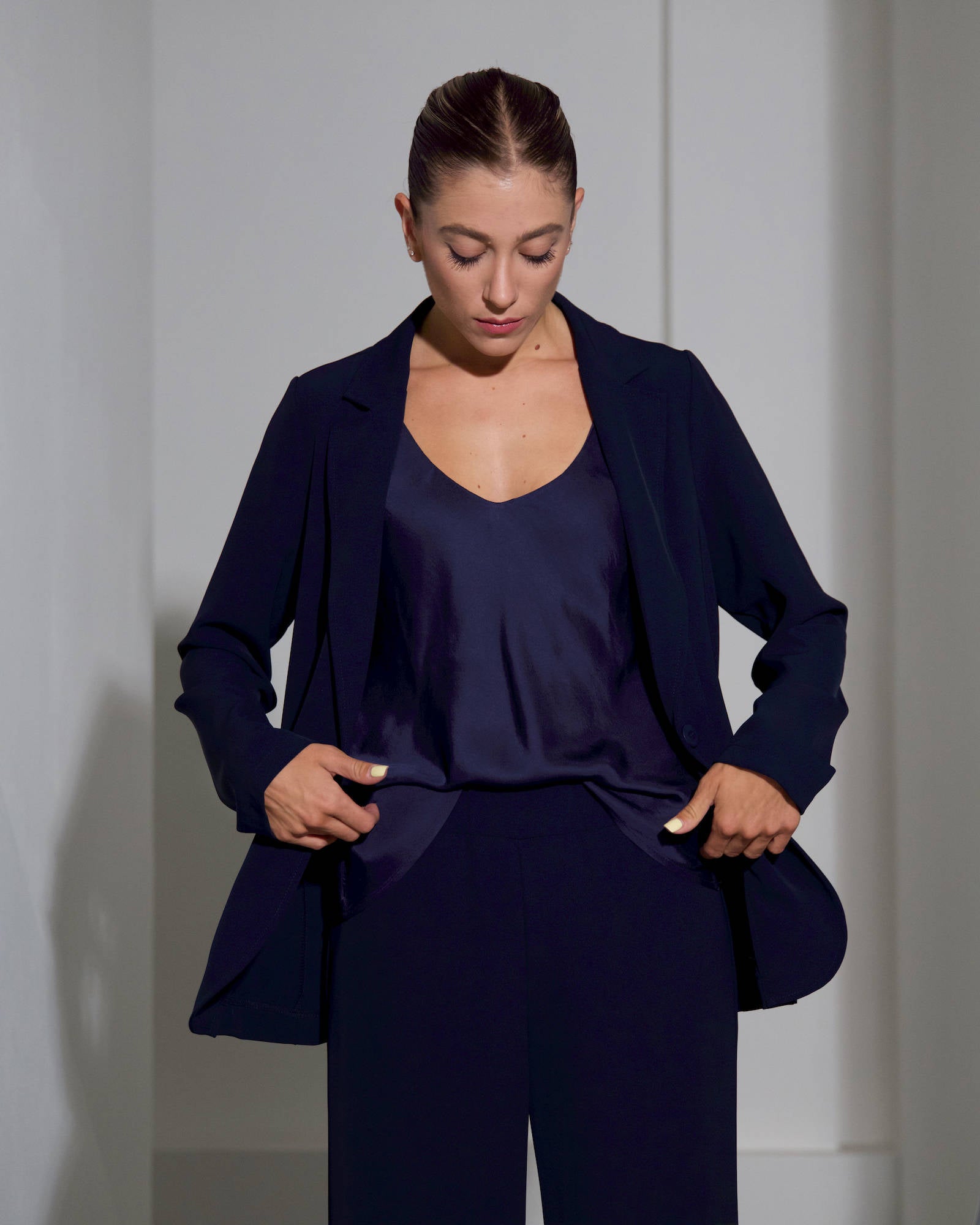 TOP CANOTTA NORA IN SATIN NIGHT