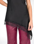 TOP ARIETE IN SATIN NERO