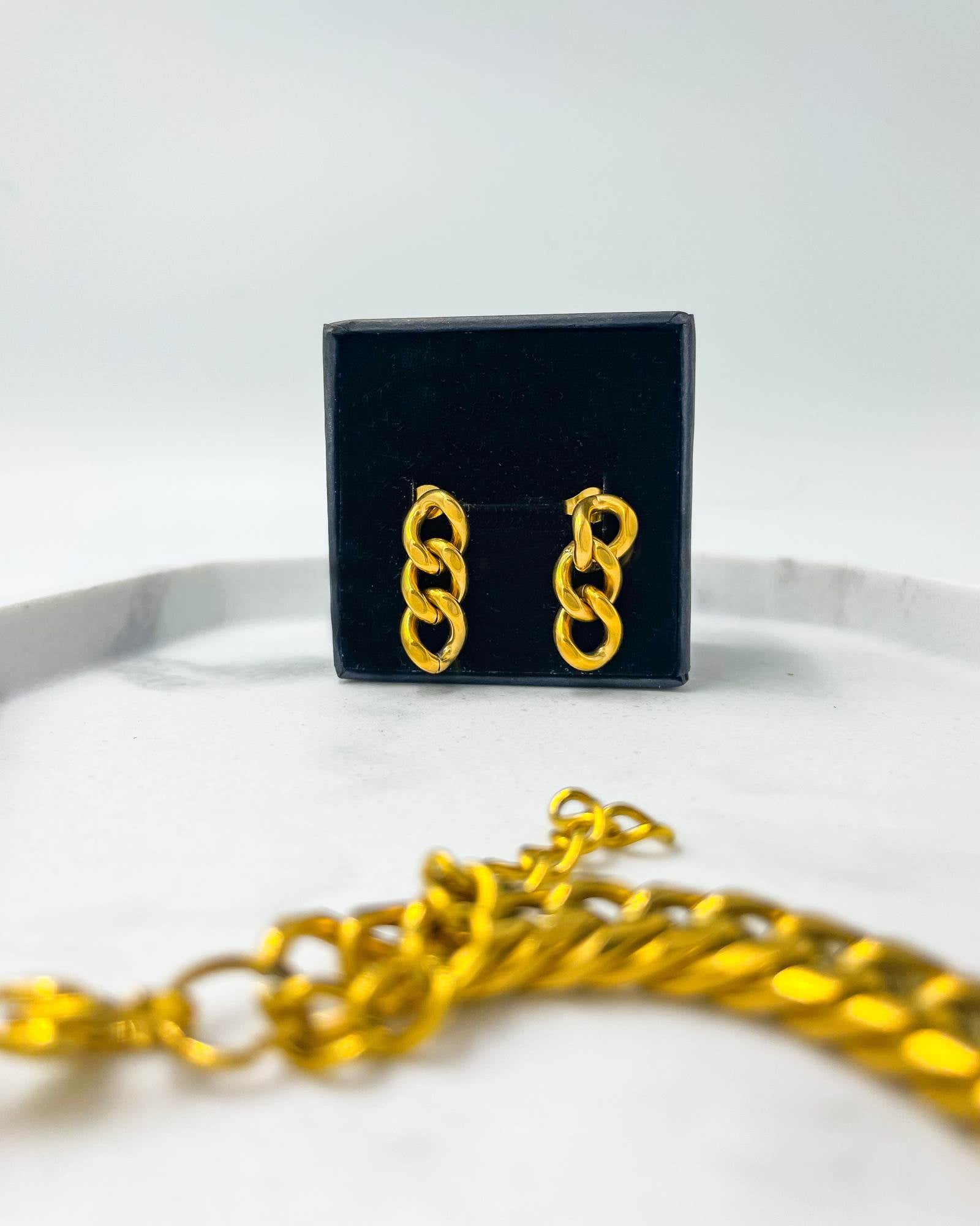 ORECCHINI CATENA ORO