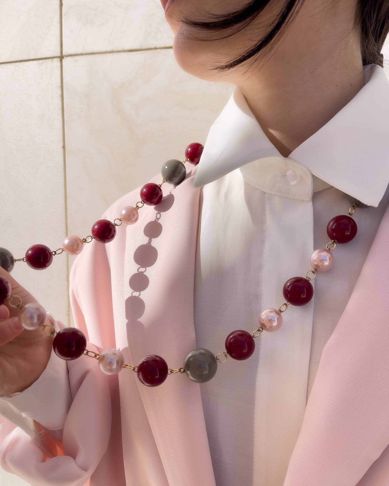 COLLANA ARENDAL ROSSO GRIGIO PERLA