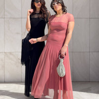 ABITO RANYA PEPE ROSA