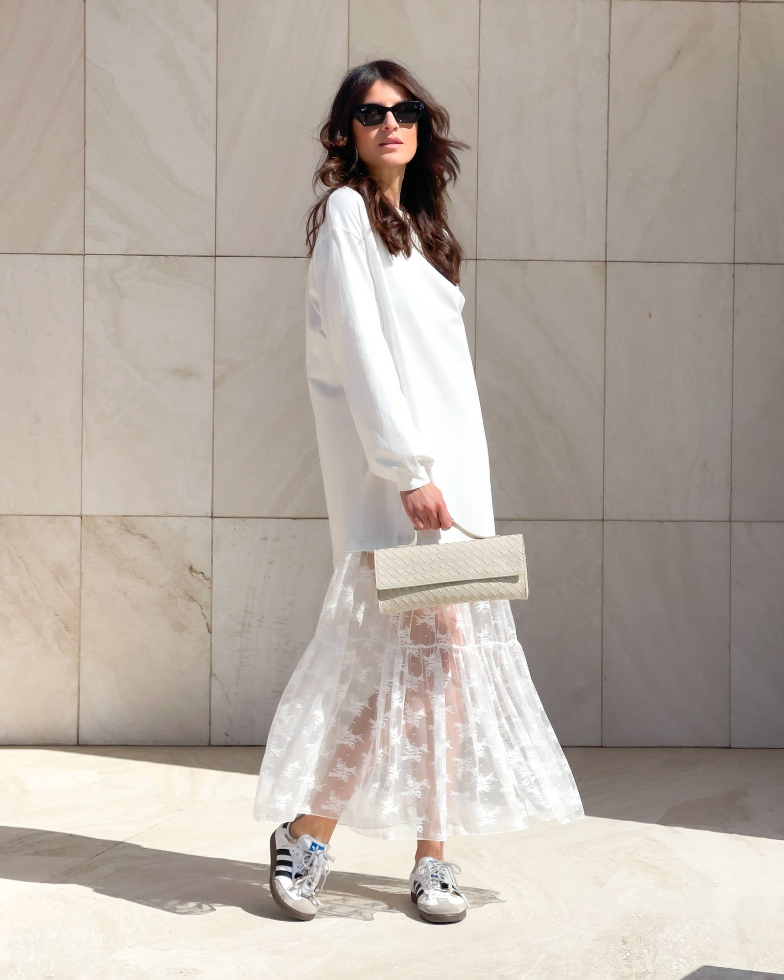 ABITO SPORTY CHIC  BIANCO