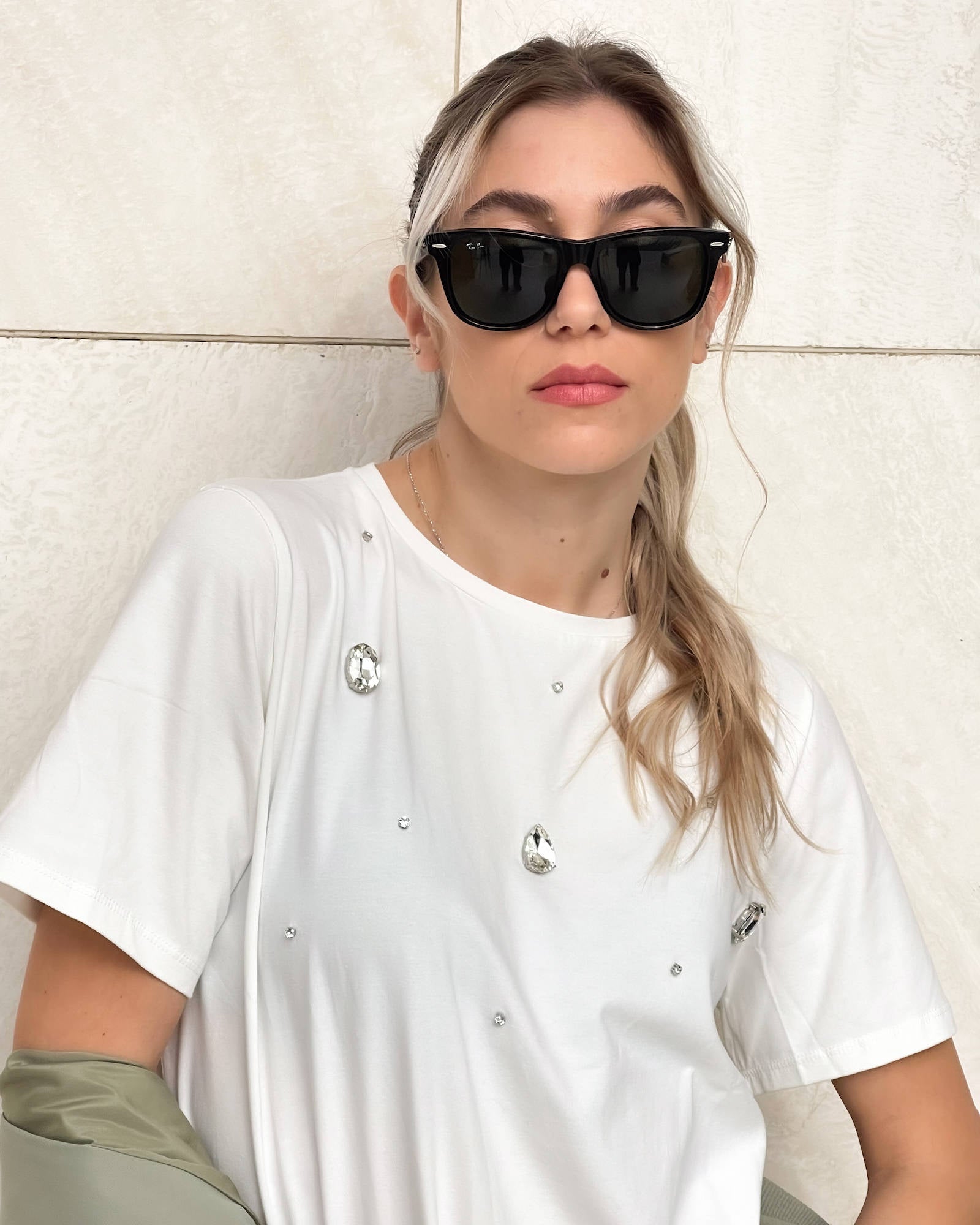 TSHIRT GENNY CON CASTONI BIANCO
