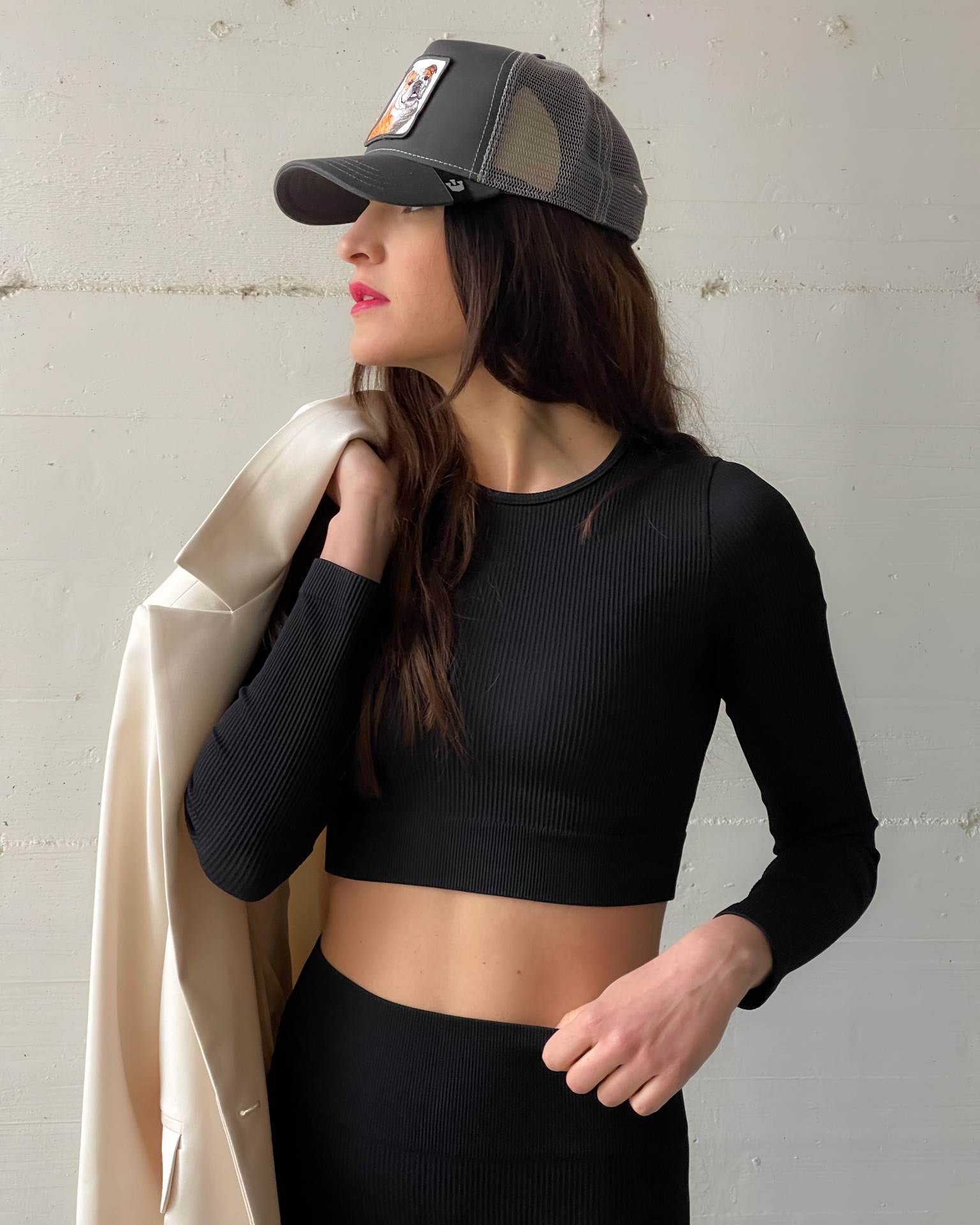 SEAMLESS ALTHAEA CROPPED LONG SLEEVE BLACK