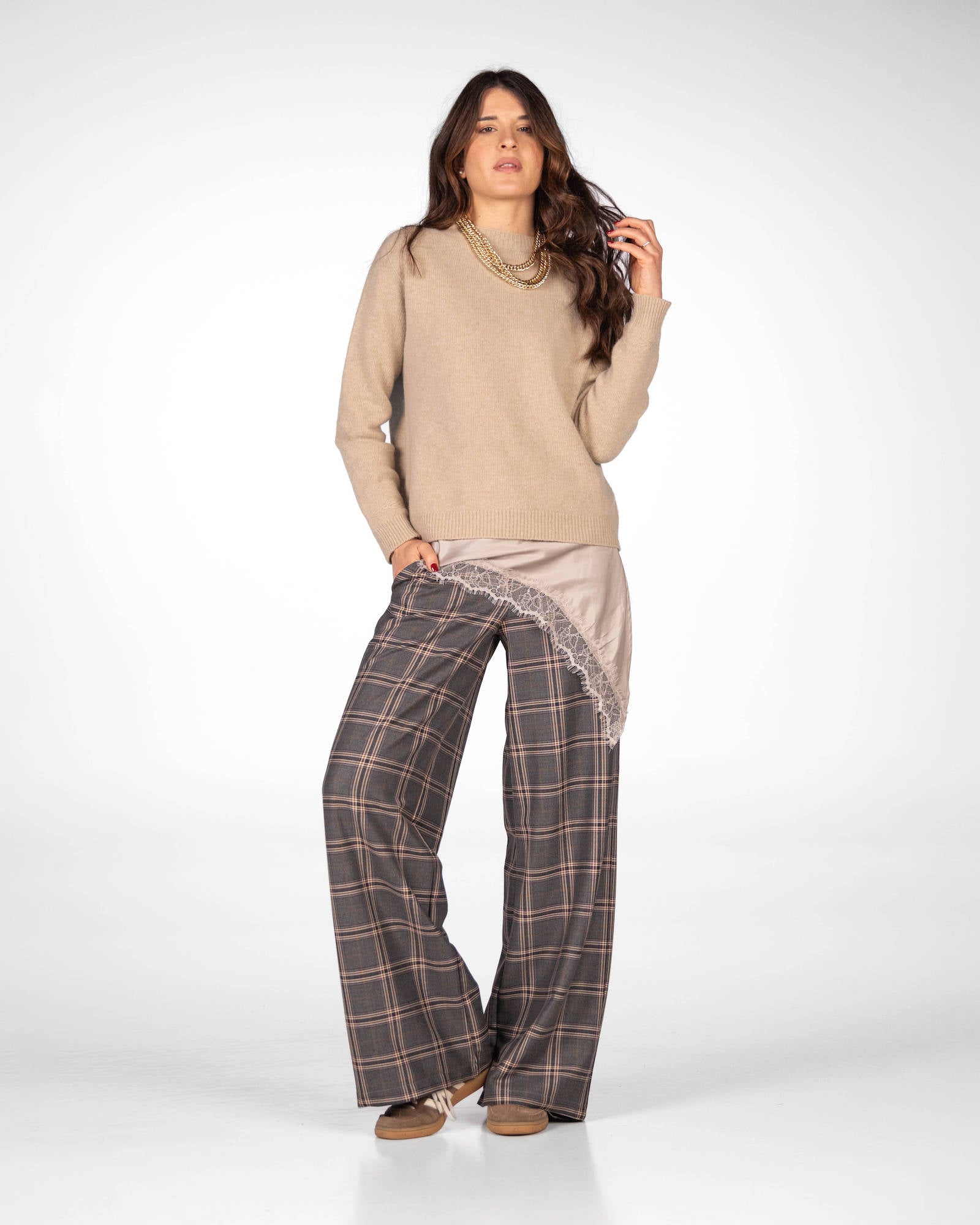 PULL IN LANA ENNYE CORDA