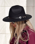 CAPPELLO A FALDA NERO