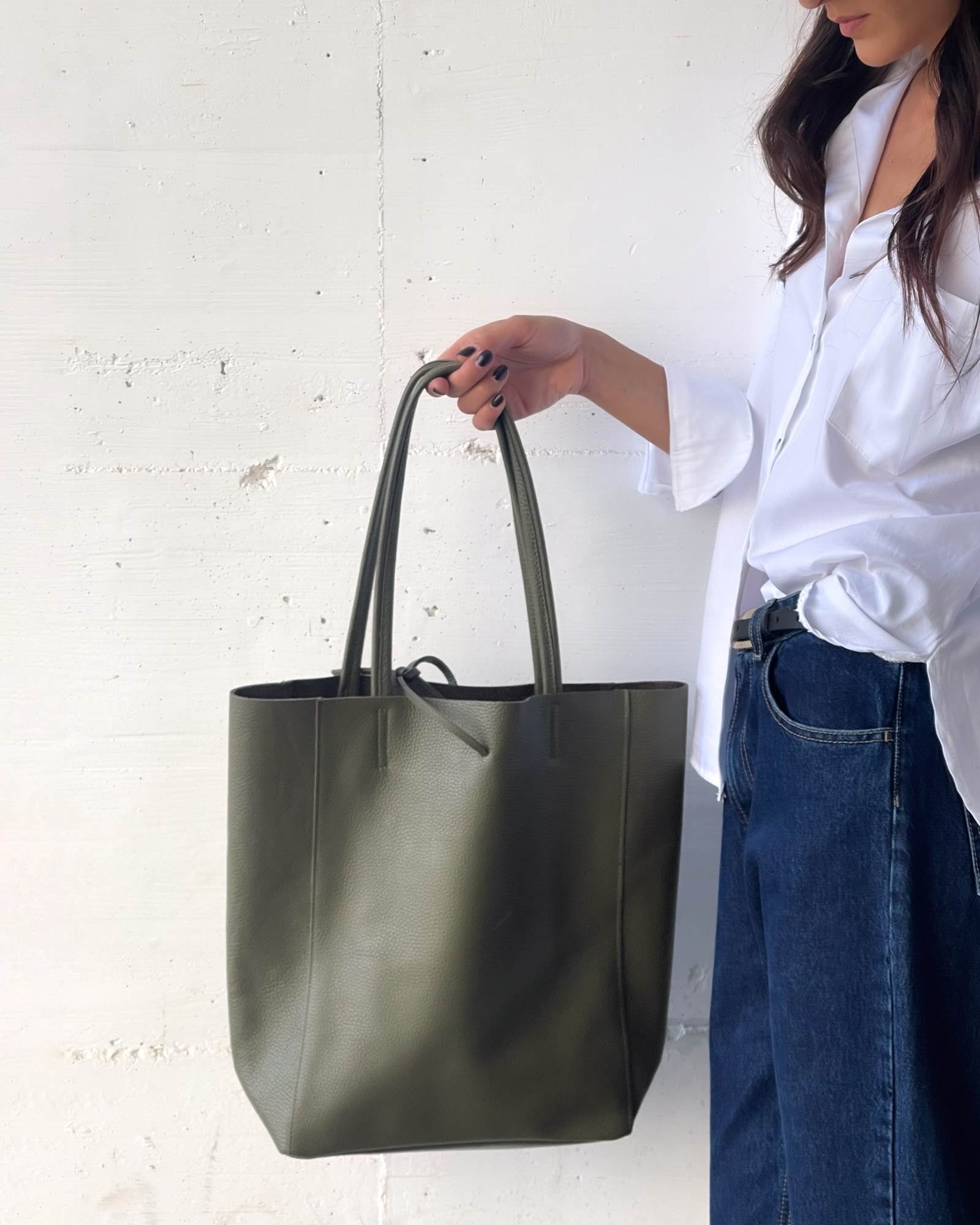 SHOPPER BAG IN PELLE VERDE OLIVA