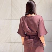 T-SHIRT CON CINTA DORIS BORDEAUX