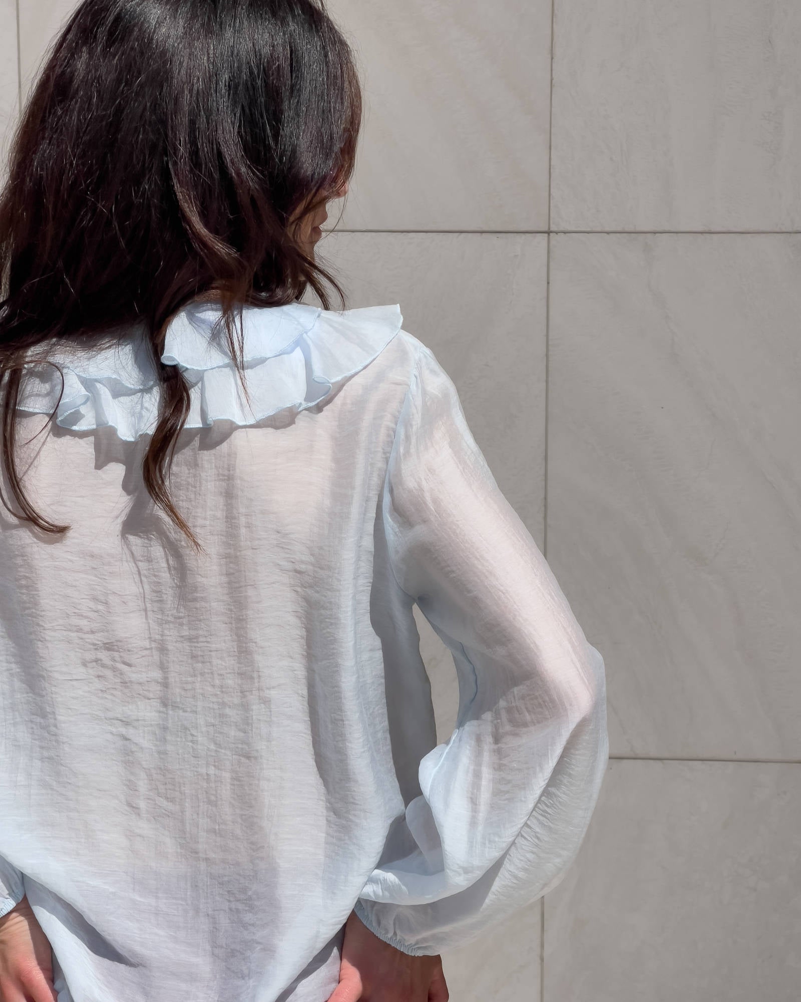 BLUSA ROUCHES OPHELIA NUVOLA