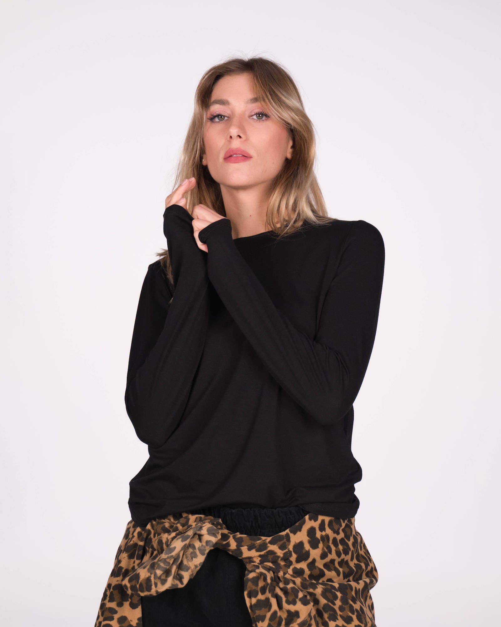 T-SHIRT MANICA LUNGA ILARY NERO