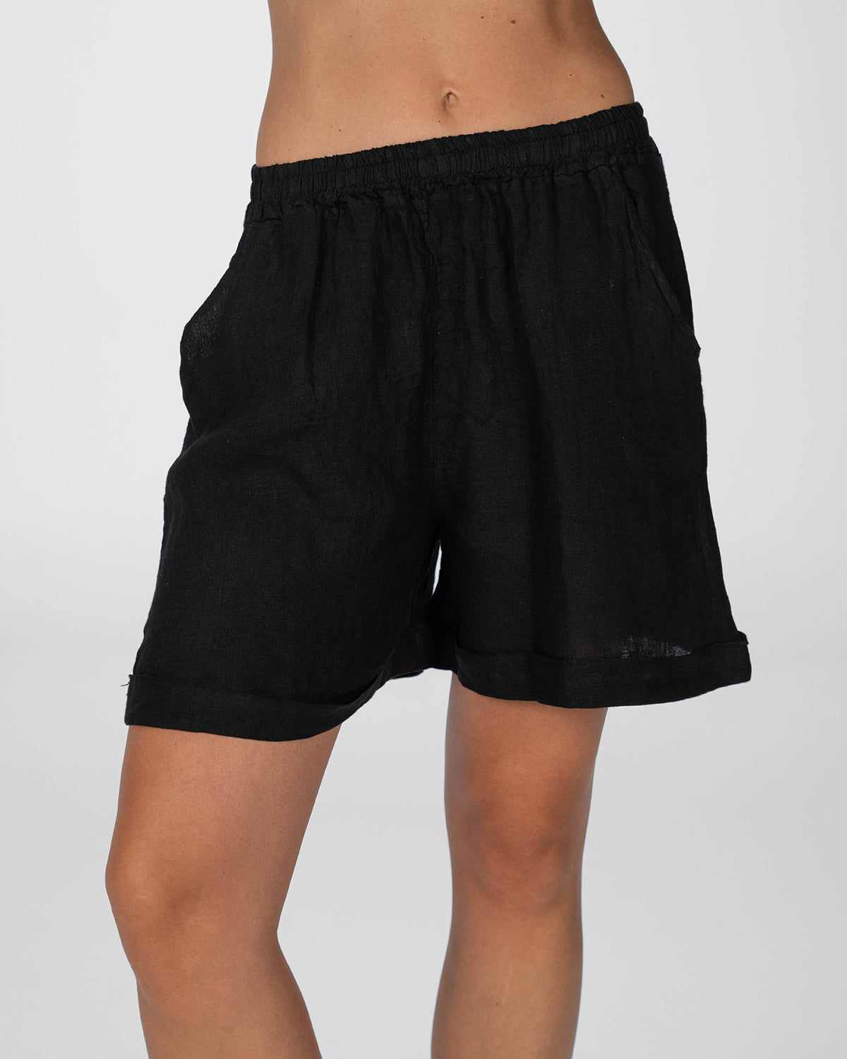 BERMUDA LARAH NERO
