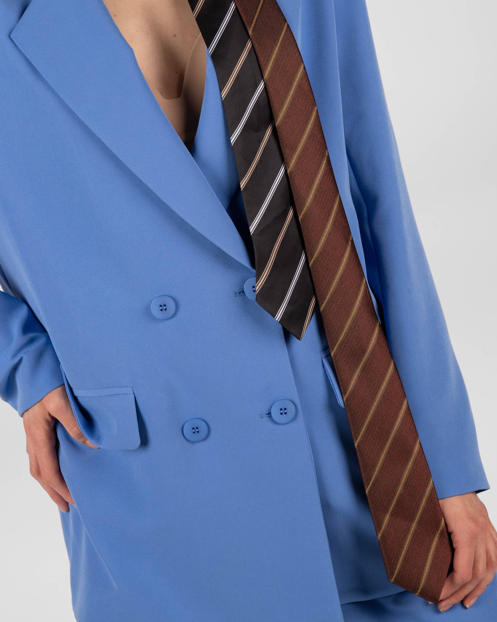 CRAVATTA KIARA MARRONE