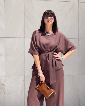 T-SHIRT CON CINTA DORIS CHOCO