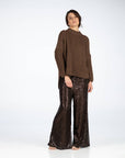 MAGLIA POP MARRONE